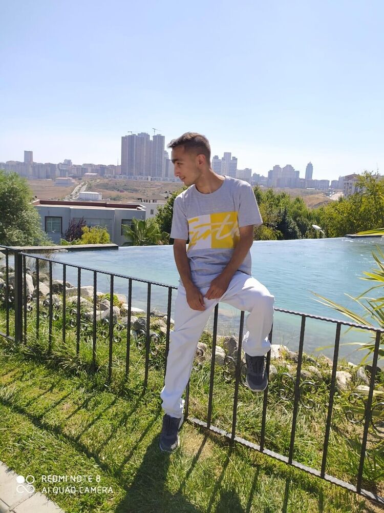  Esenyurt,   Elhan, 23 ,   ,   , c 