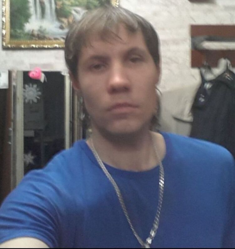  19898765  Egor, 36 ,    