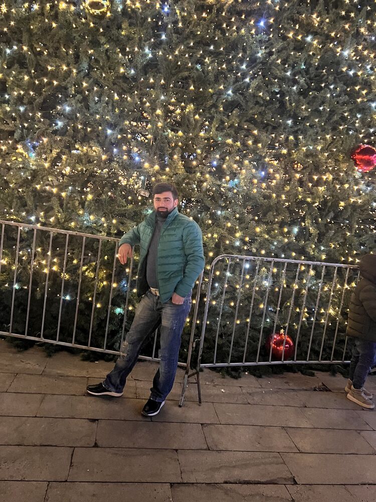 ���� 40454125 ������� SARGIS, 33 ����, ���� ���������� � ������