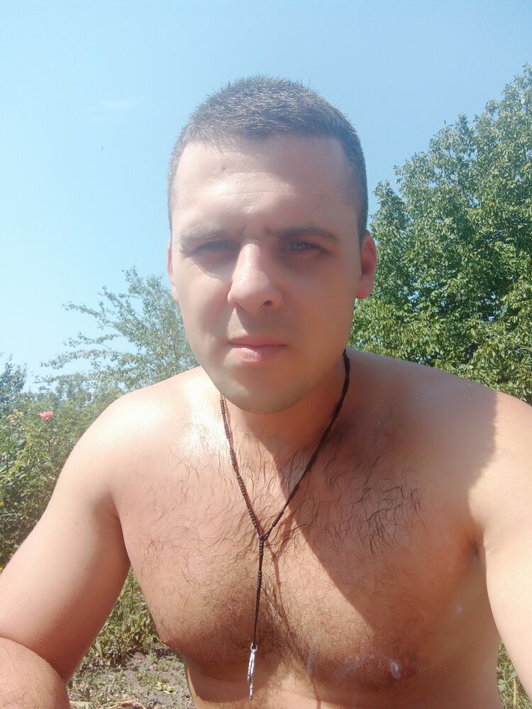  34461545  Alexander, 31 ,    