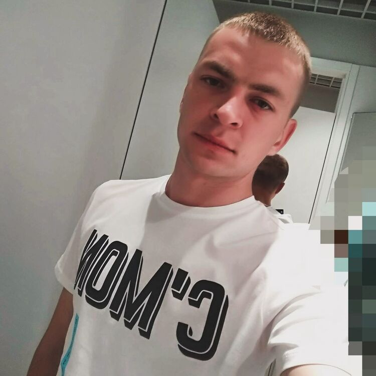  40584175  , 29 ,    