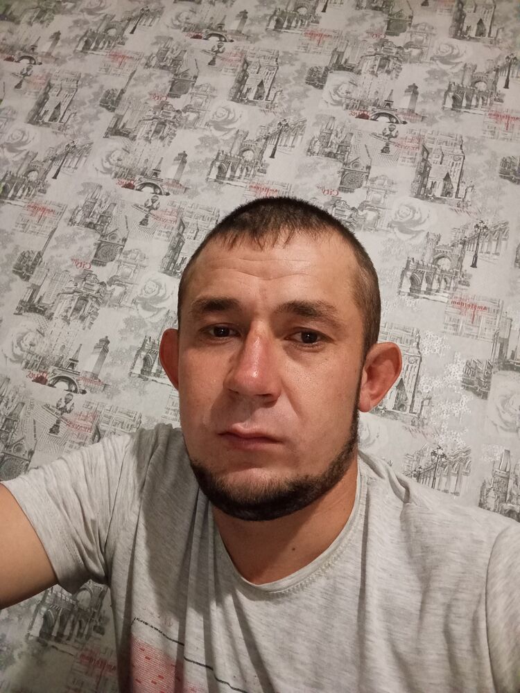  ,   Engen, 27 ,     
