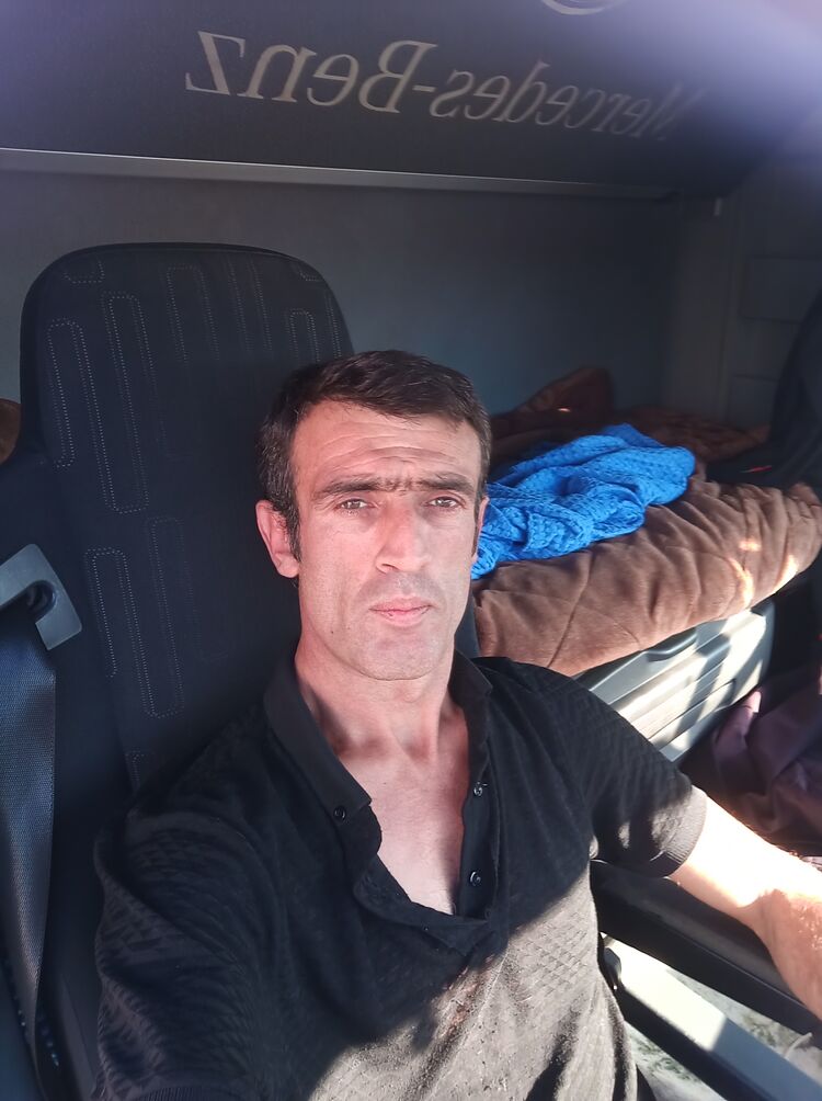  48210835  , 39 ,    