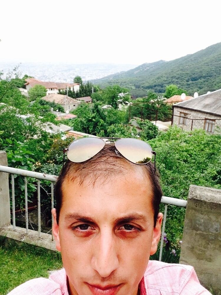 ,   Vasil, 36 ,     , c 
