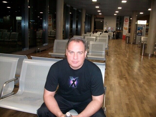  54082565  Jura, 47 ,    