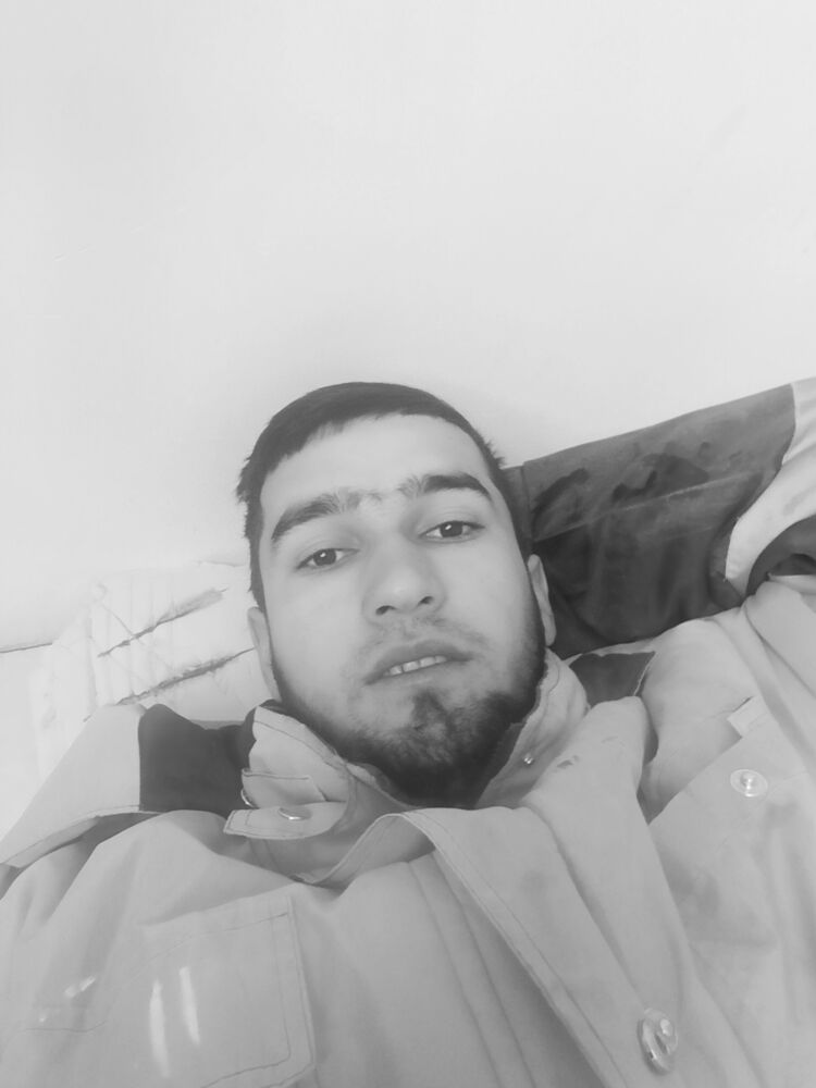  47650035  Rajabali, 21 ,    