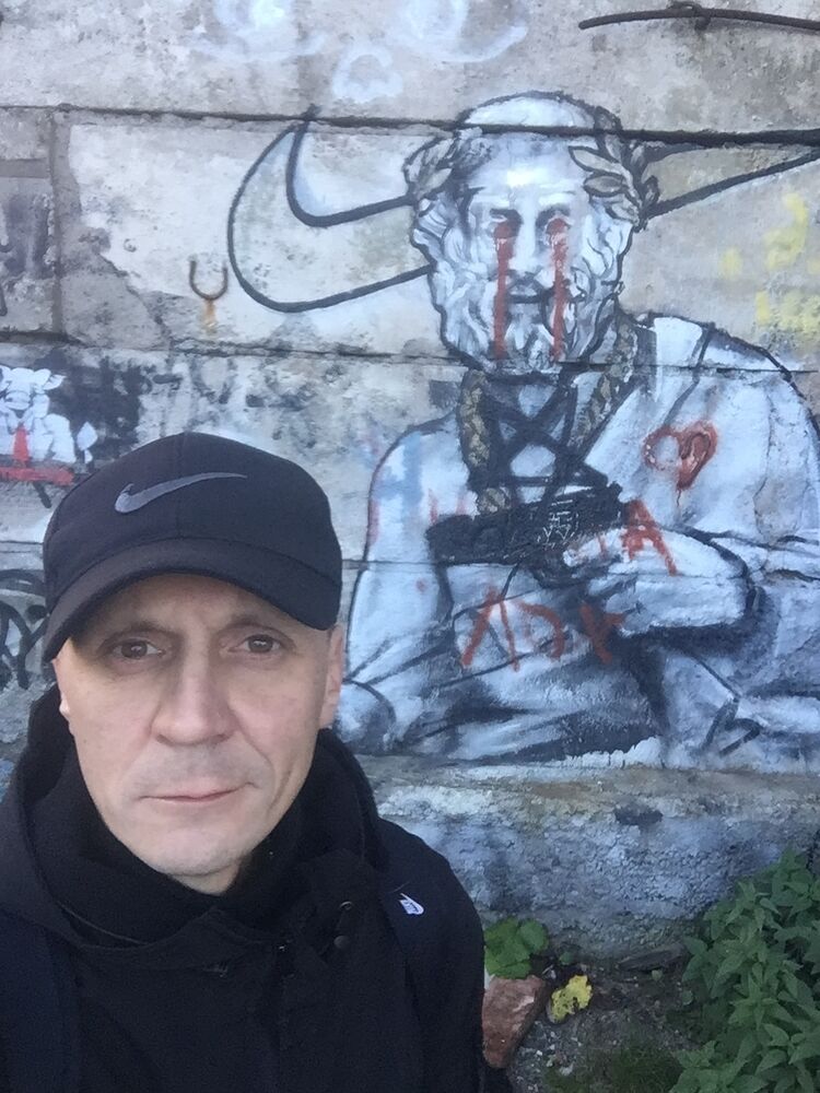  ,   Slava, 42 ,   ,   , c 