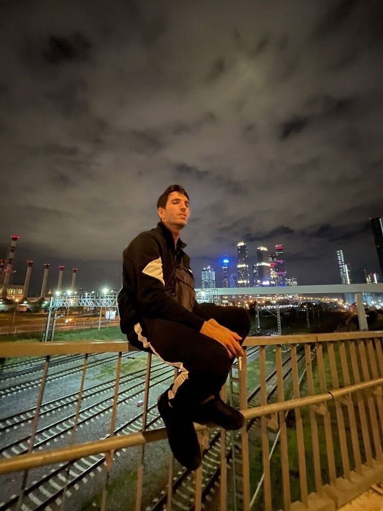  26740575  Magic, 27 ,    