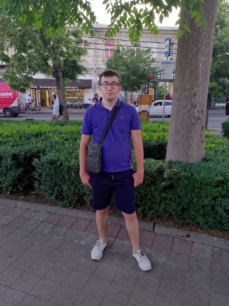  deleted,   Rashid, 24 ,   ,   