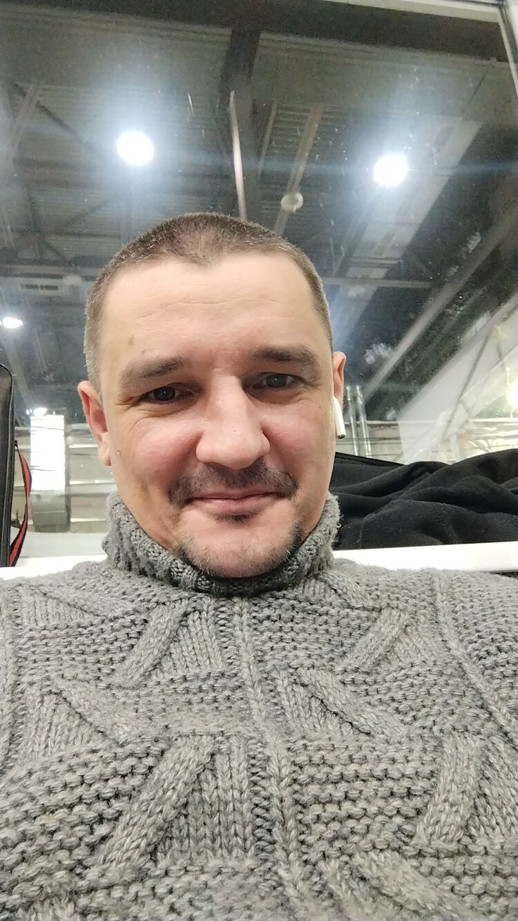  49437395  , 42 ,    