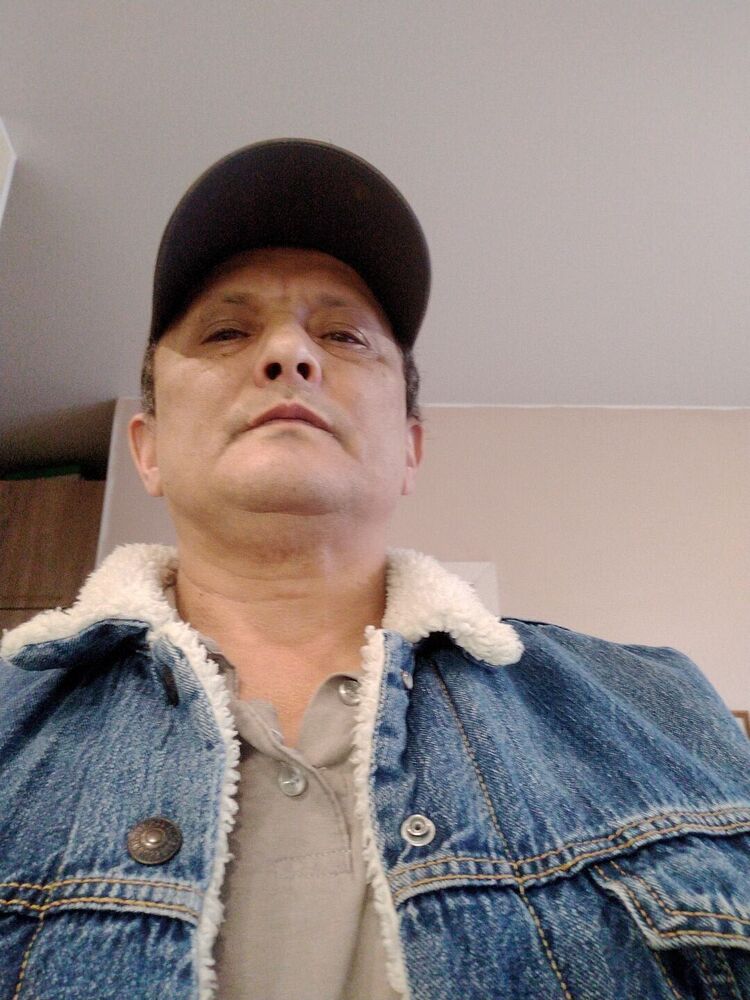  24778805  , 54 ,    -