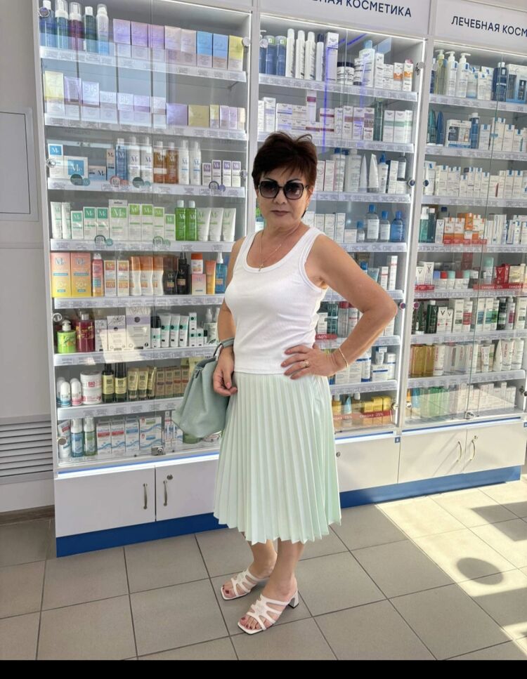  53841315  Natalya, 60 ,    