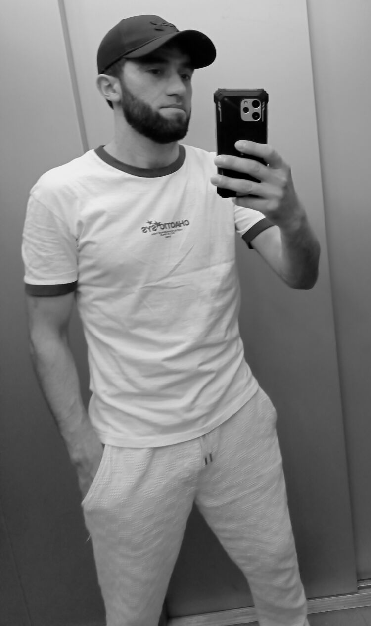  52627805  , 34 ,    