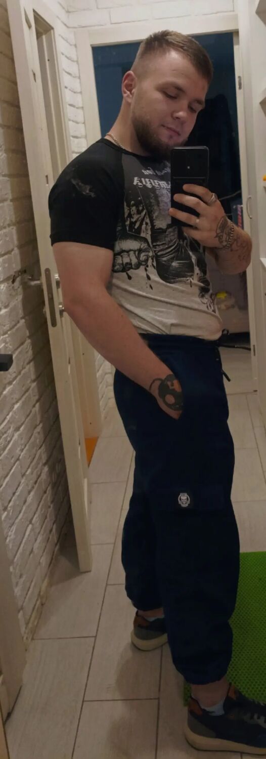  -,   , 24 ,     , c 