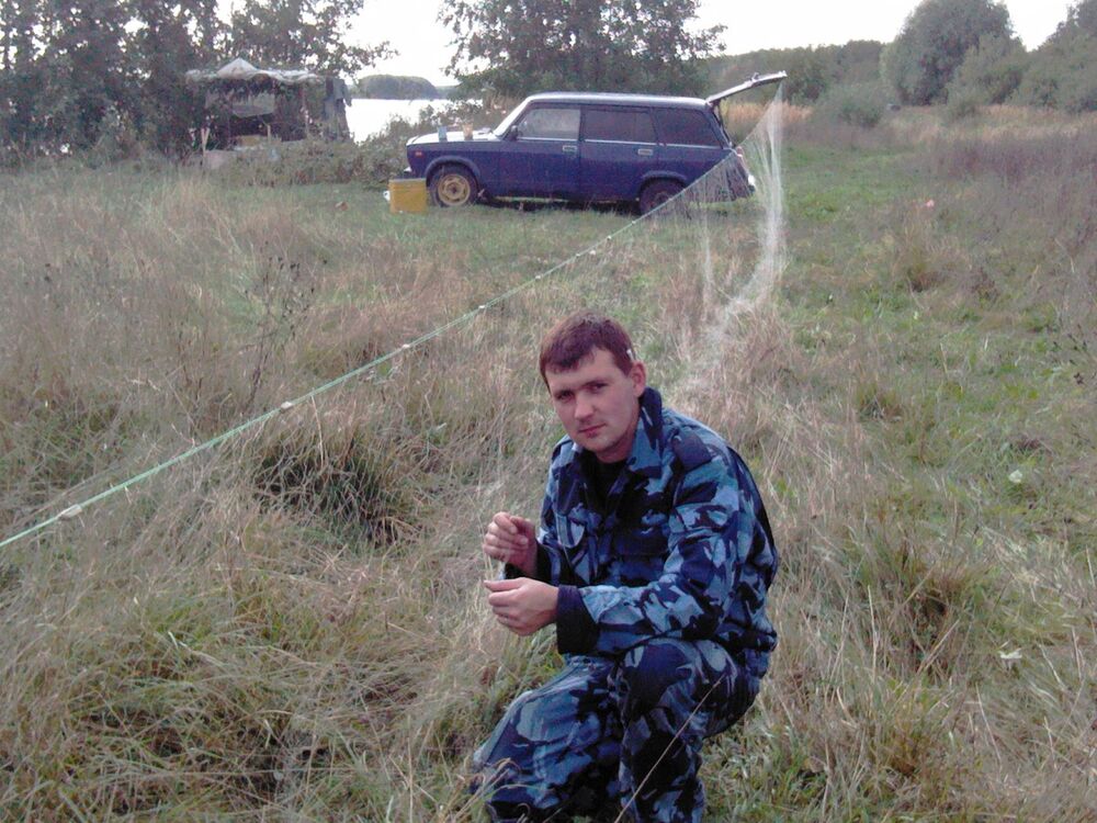  ,   Artem, 38 ,   