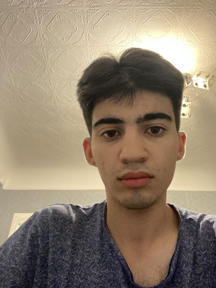  28040935  , 22 ,    