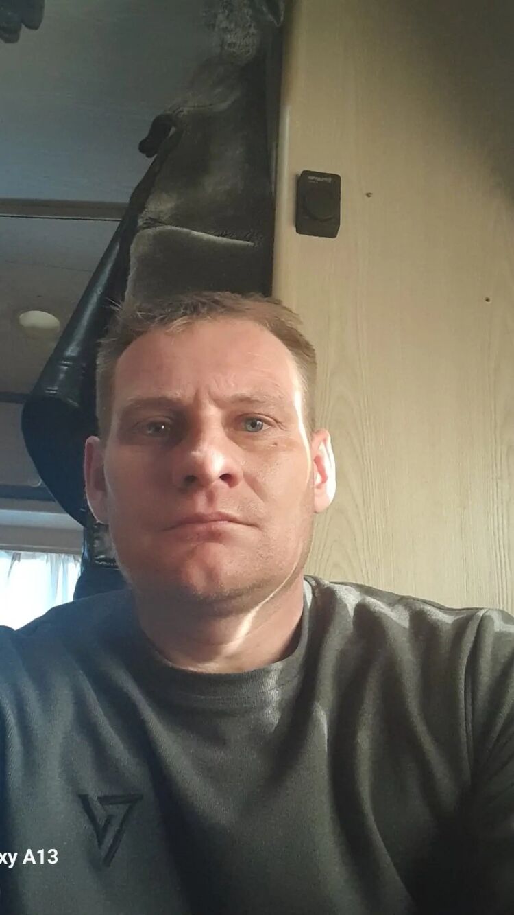  48926235  , 44 ,    