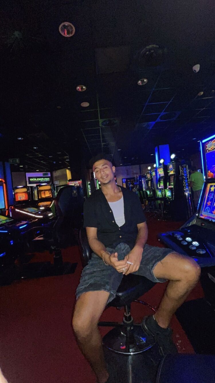  Vaiano,   Hassan, 22 ,   ,   