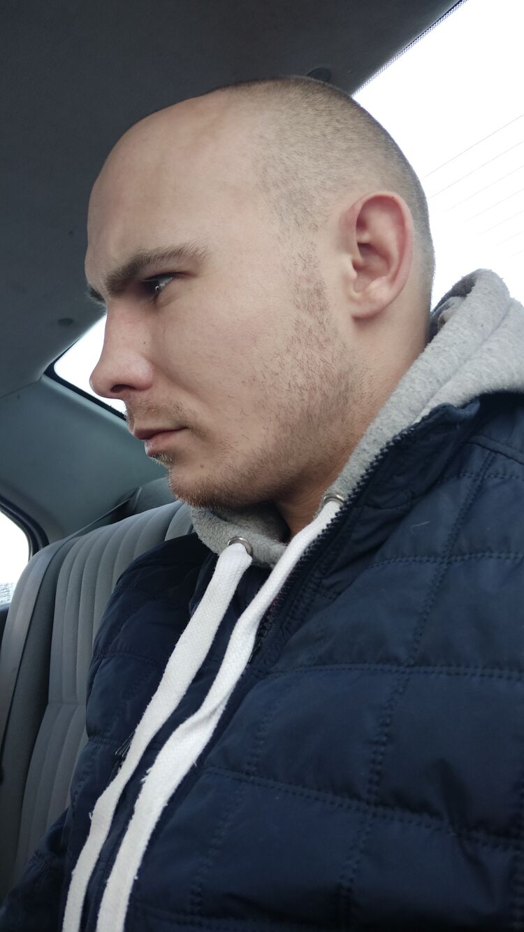  50816275  Dmitri, 30 ,    