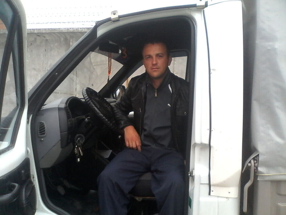  28171445  , 39 ,    
