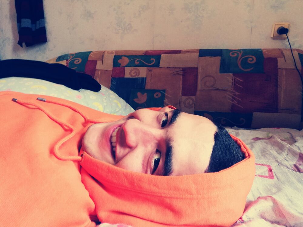  30167595  Flixxx, 24 ,    