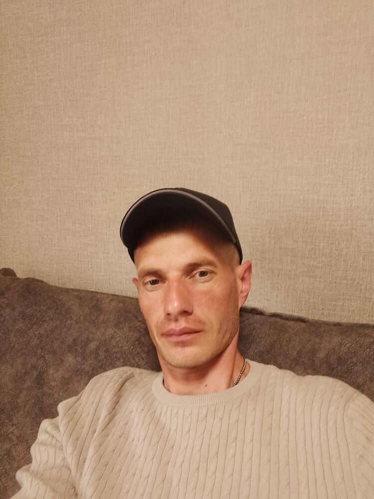  42828225  , 33 ,    