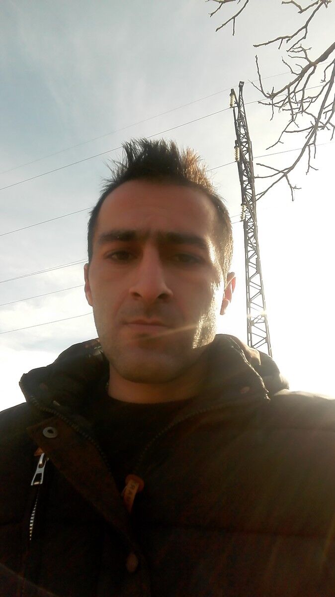  6981195  Gogola, 36 ,    