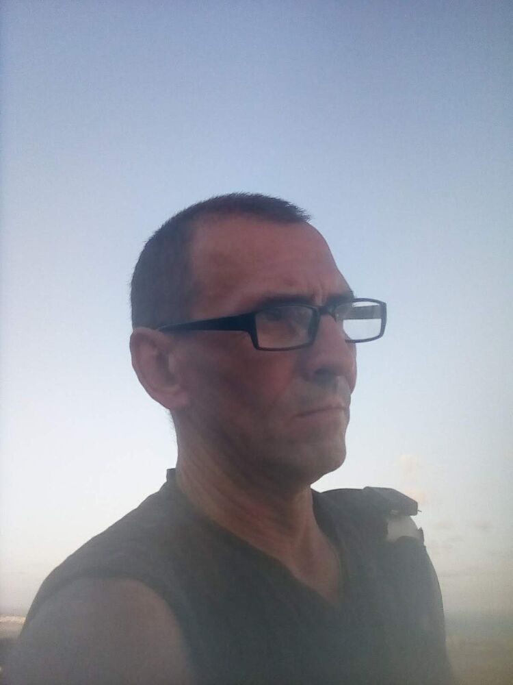  49670225  , 51 ,    
