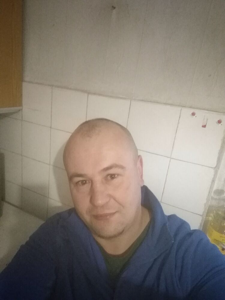  22116685  , 45 ,    