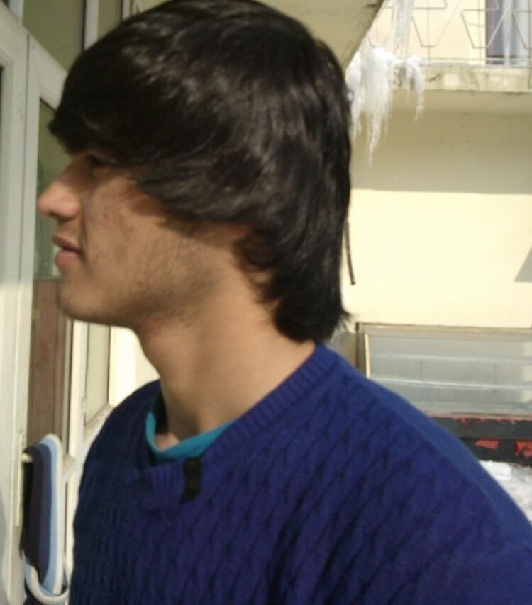  ,   Xushbaht, 32 ,   