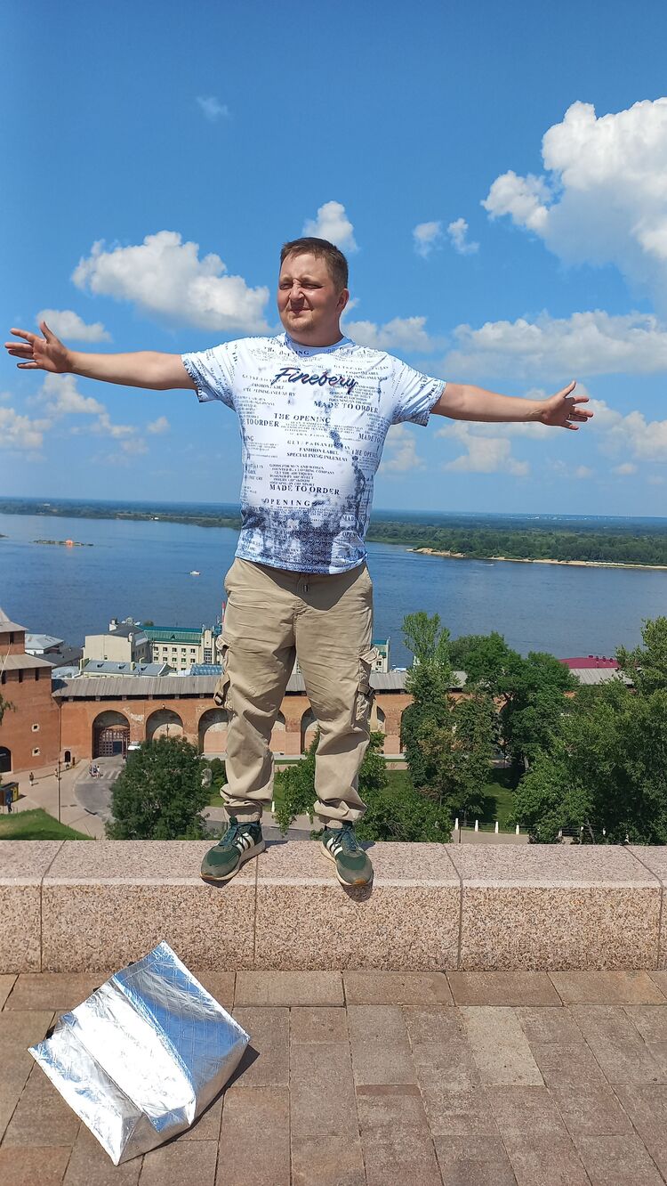  28371265  Vladimir, 41 ,    