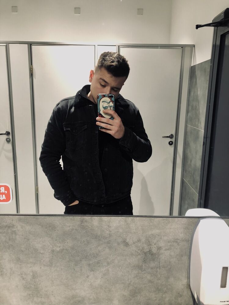  21748485  , 25 ,    