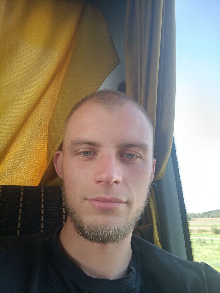  39249025  Dima, 29 ,    -