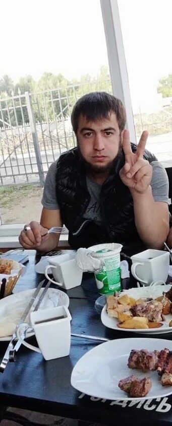  ,   Ara, 32 ,     , c 