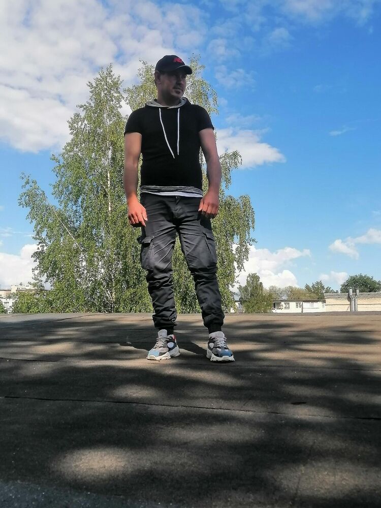  41813975  , 31 ,    