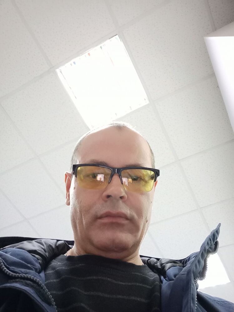  31033365  , 52 ,    