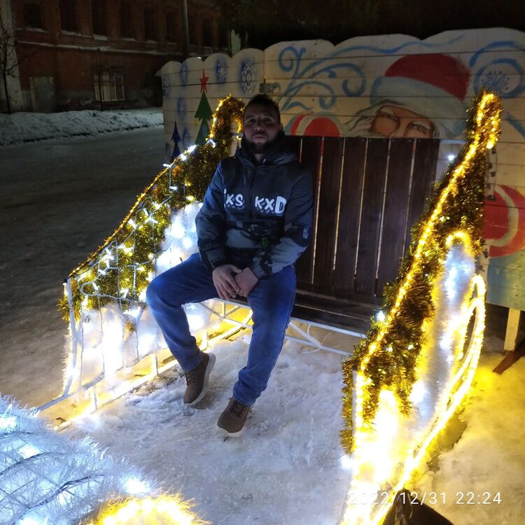  49662855  Doniyor, 35 ,    