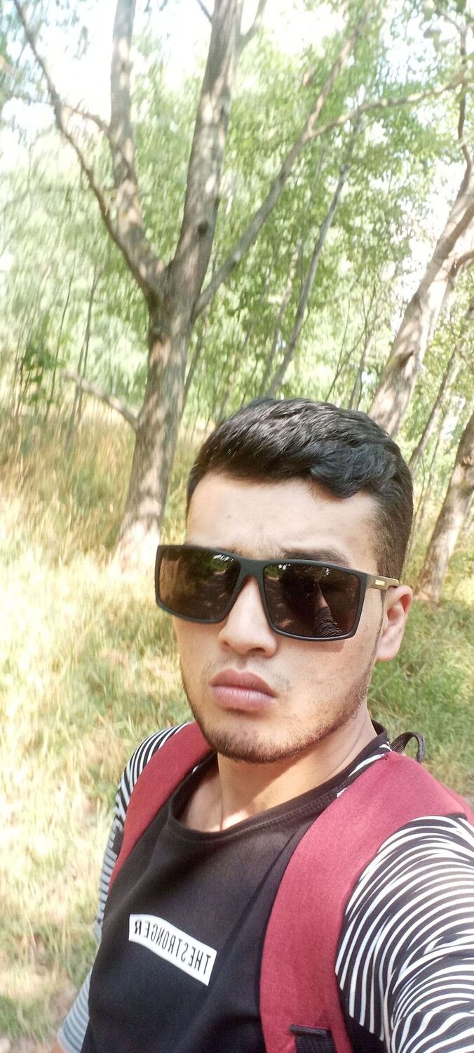  53522385  MAKSIM, 25 ,    