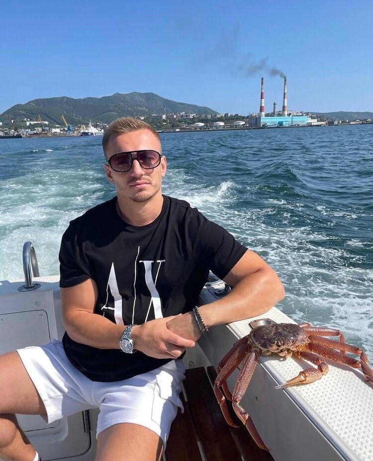 ���� 39704995 ������� �����, 32 ����, ���� ���������� � ����������