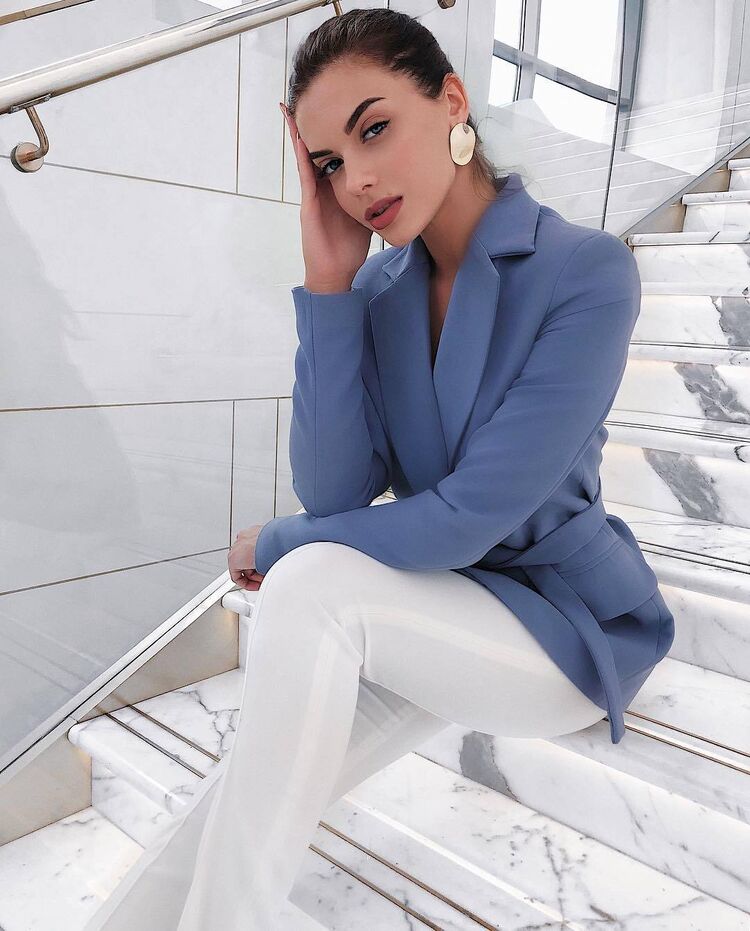  53975215  , 30 ,    Bielany Wroclawskie