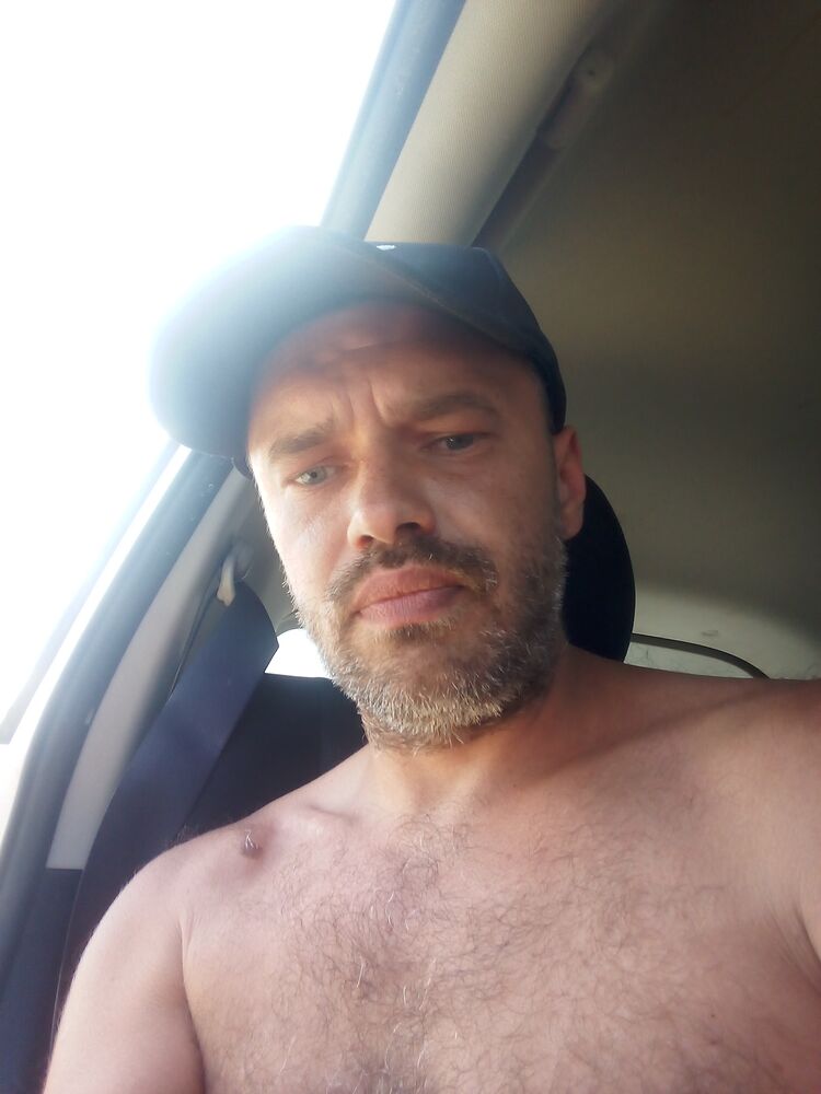  44817395  , 37 ,    