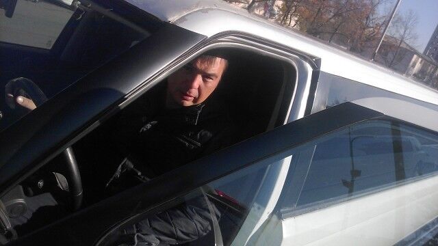  8505985  Bakut, 37 ,    