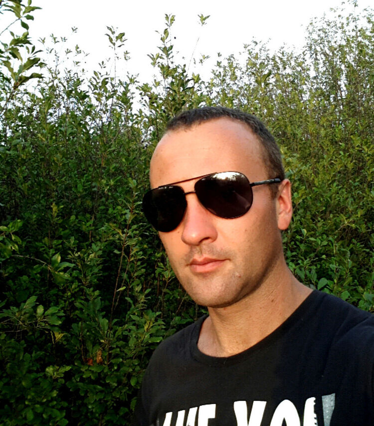  ,   John, 43 ,   