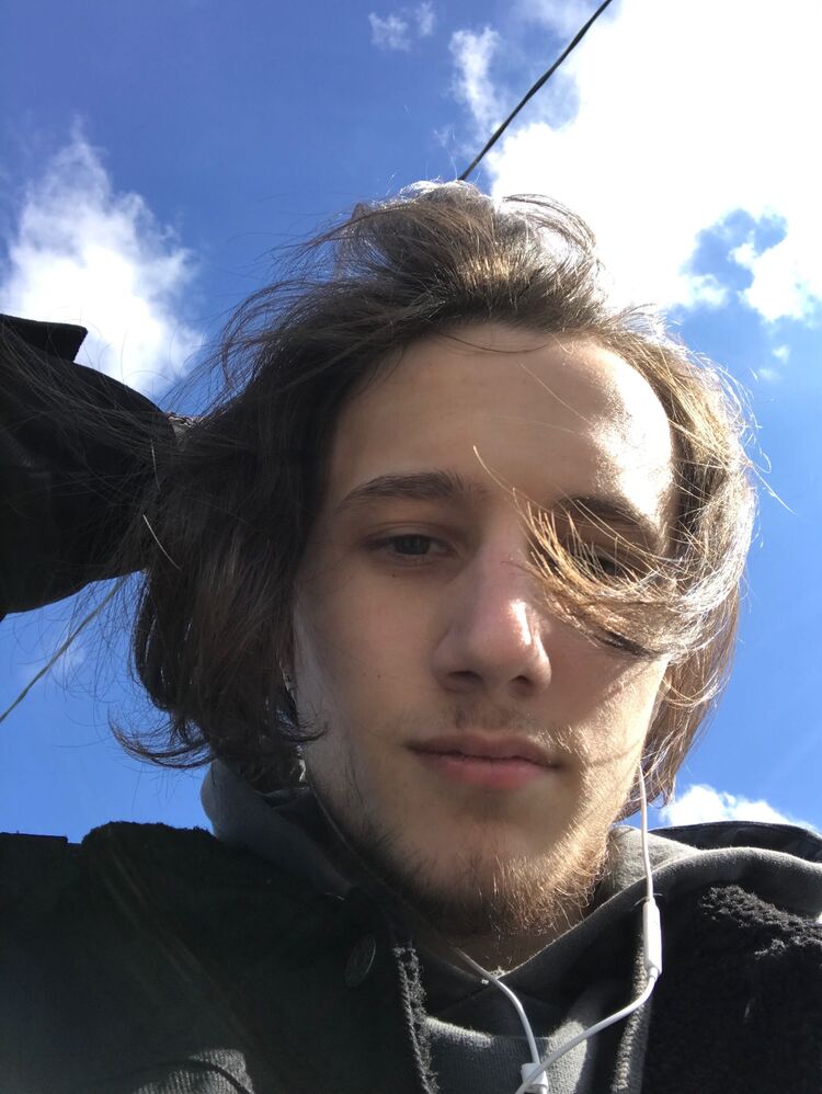  40579235  , 23 ,    -