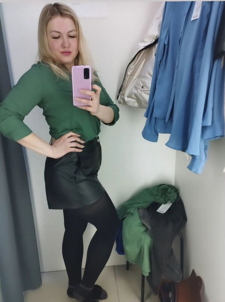  46515845  Alexandra, 33 ,    