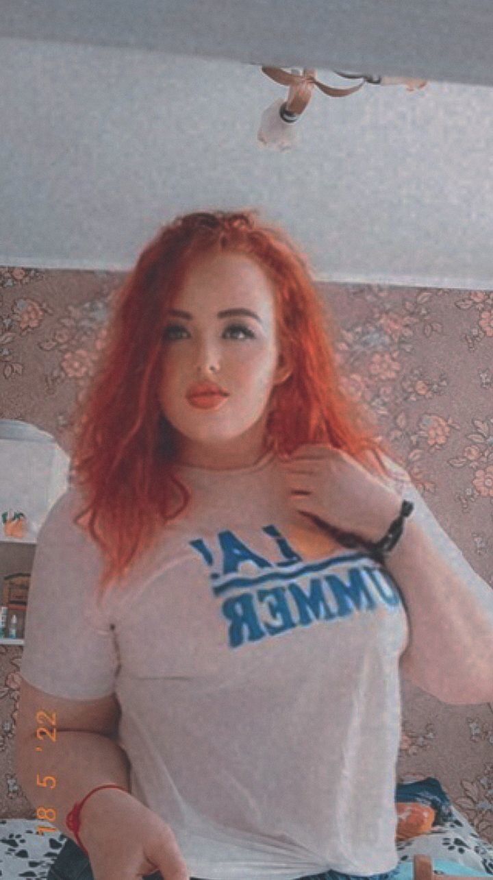  27681625  Sofia, 24 ,    