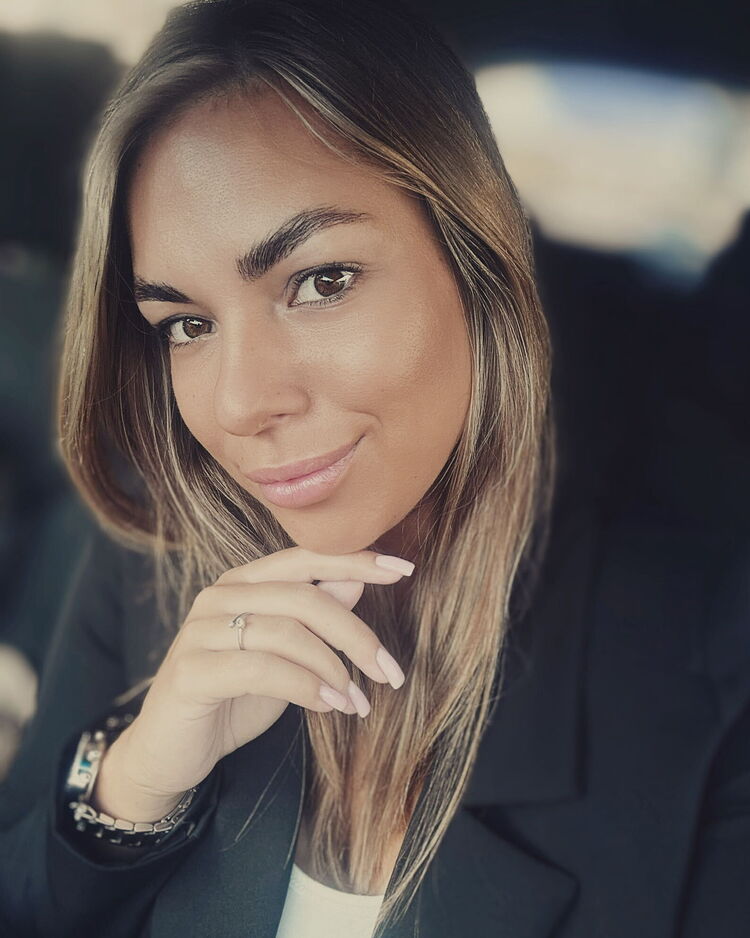  38817235  , 35 ,    -
