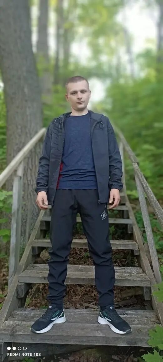  52581625  Asdis, 36 ,    