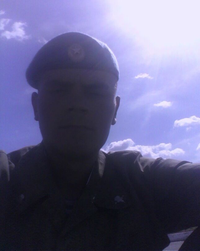 44258015  , 37 ,    