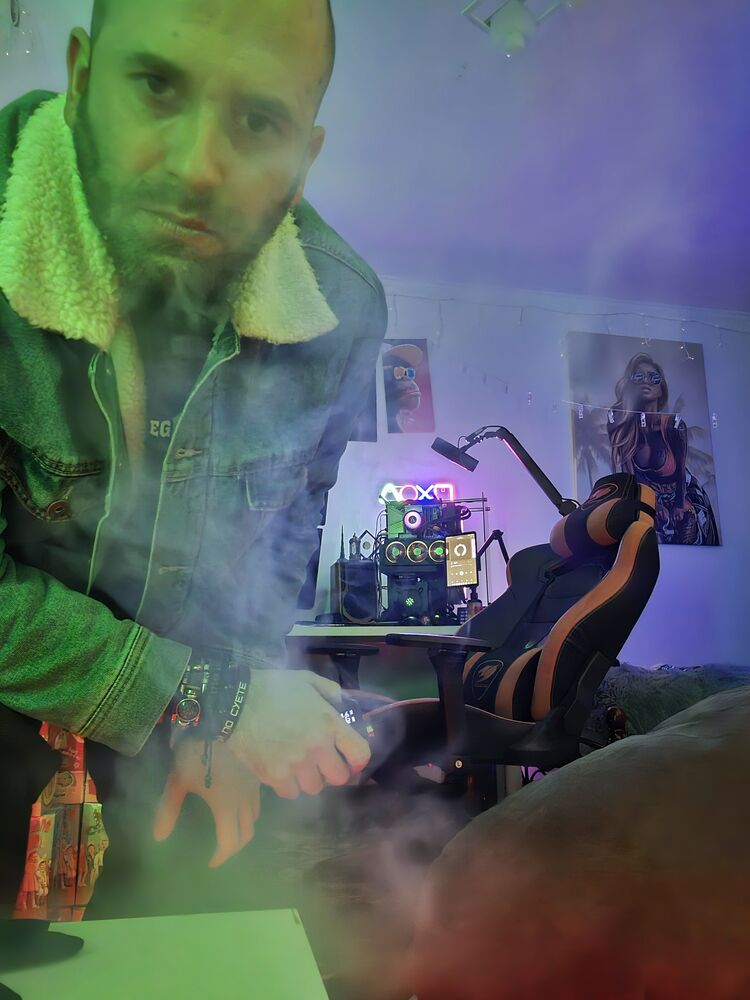  48604095  , 35 ,    -